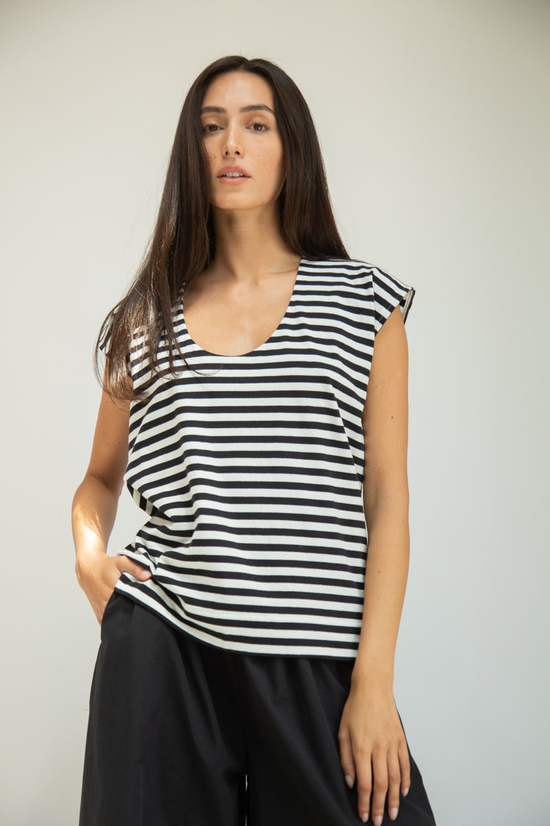 Tamsin-Sue Organic Cotton Jersey Stripe Top in Black & White Stripe