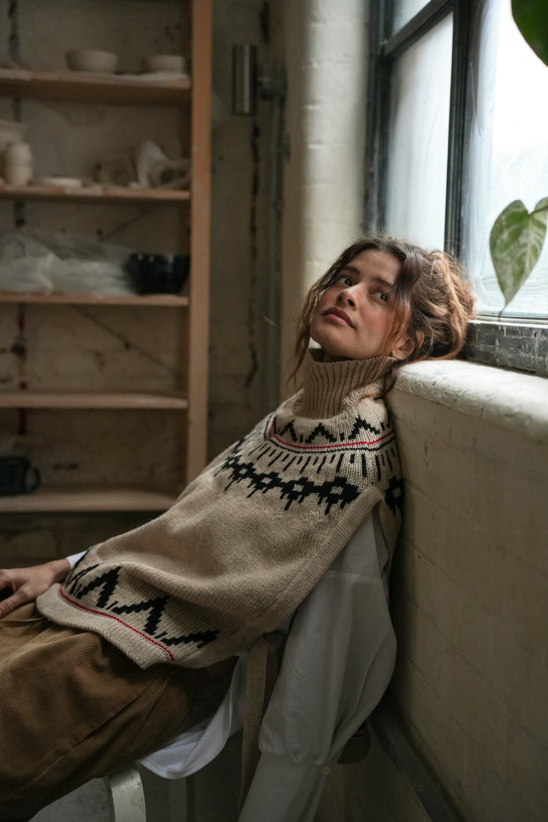 Kanon-Sue Recycled Wool Knitted Vest in Cream Marl Fairisle