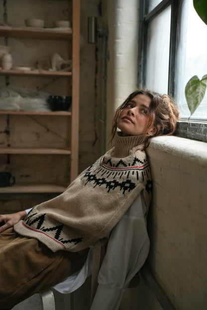 Kanon-Sue Recycled Wool Knitted Vest in Cream Marl Fairisle