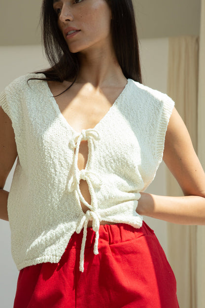 Florence Cotton Linen Knit Vest in Off White