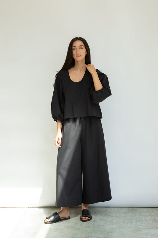 Mazu Organic Cotton Poplin Trouser in Black